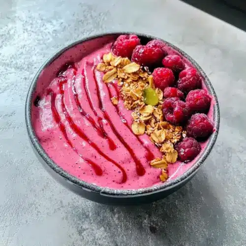 Thick Raspberry Smoothie Bowl
